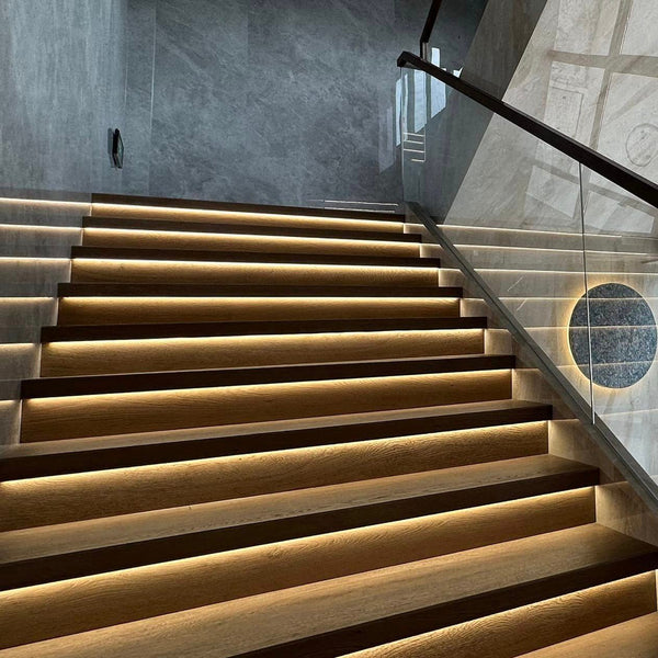 顛覆傳統的創新設計：一體成型SPC樓梯踏板